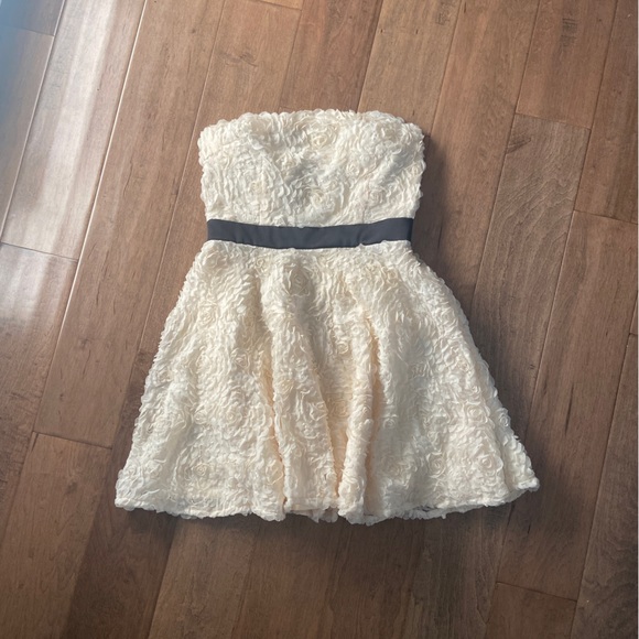 Forever 21 Dress - Picture 7 of 11